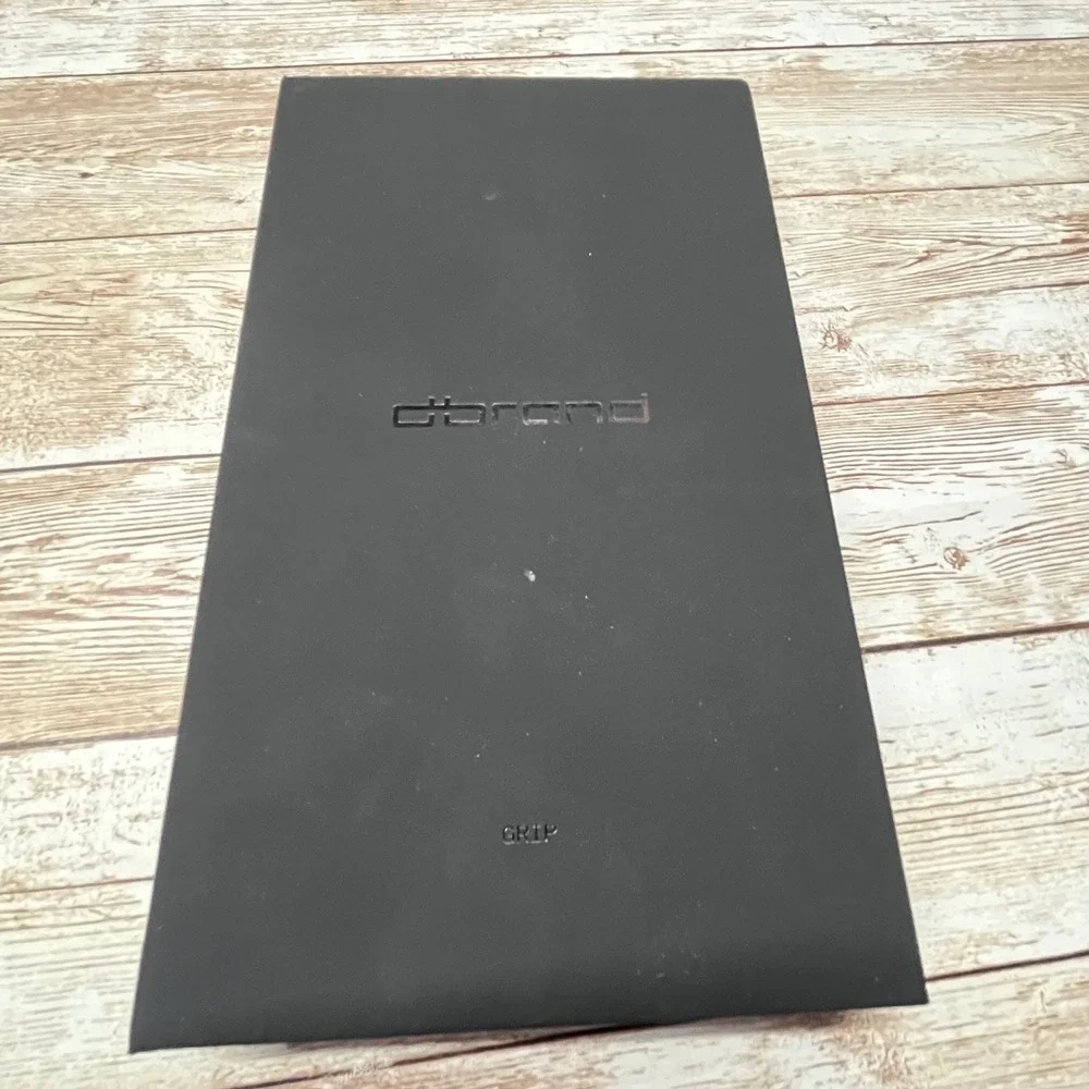 dbrand Grip Case Samsung Galaxy S24 MagSafe Black Alpine Skin New Open Box